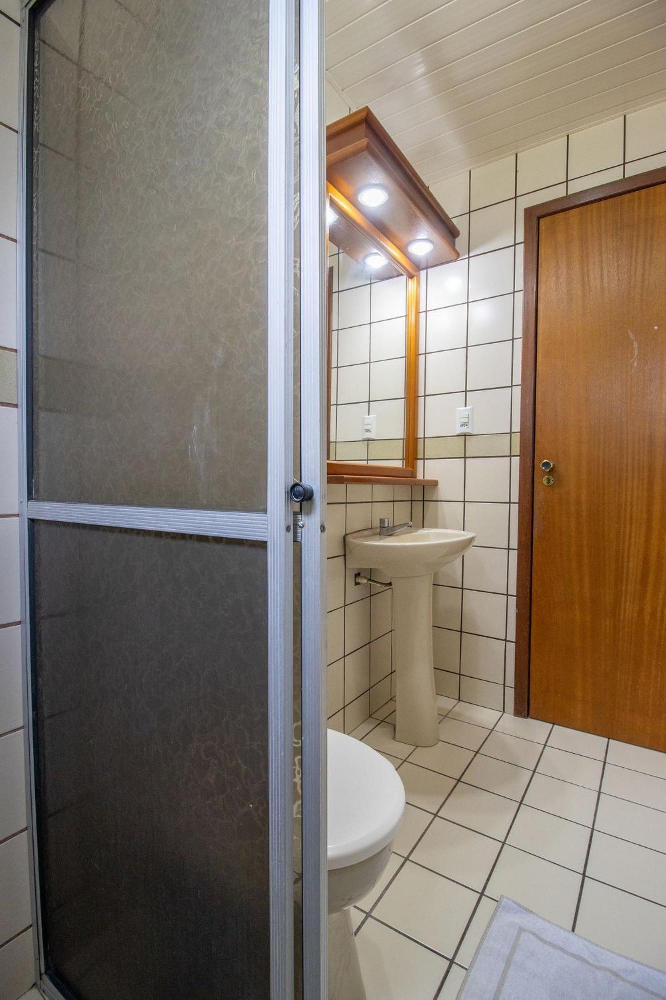 Pdb42 - 3 Dorm Climatizados, Garagem, Quadra Mar